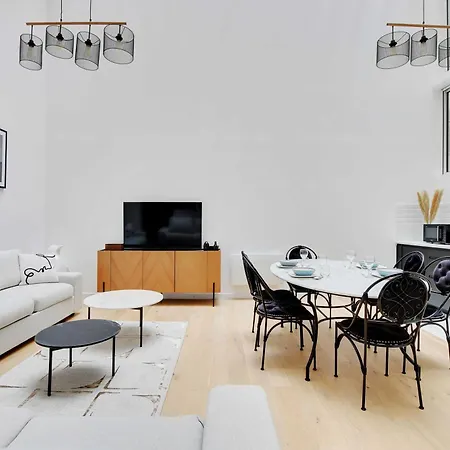 Apartment Authentique - 1br- 2p- Voltaire